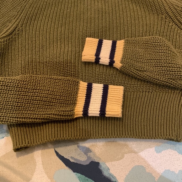 BDG sweater - Picture 12 of 12